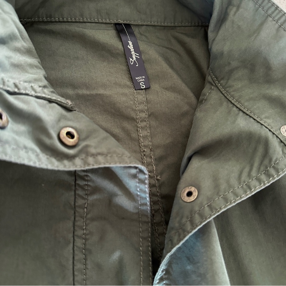 Set of 2 lightweight jackets—Athleta & Supplies—EUC - Picture 12 of 15